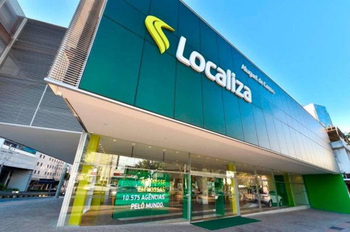 Fotografia de fchada de concessionária localiza
