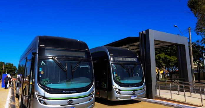 ônibus elétricos