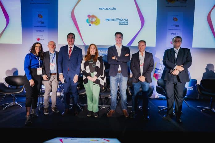 Abertura do Parque da Mobilidade Urbana conta com a participação de autoridades e atores estratégicos do ecossistema de cidades inteligentes