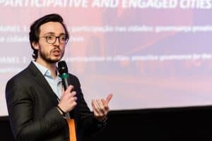 No palco do Connected Smart Cities Aprova mostra tendências para tornar governos digitais e eficientes