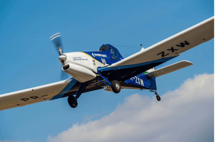 Transição energética: indústria aeronáutica se prepara para eletrificar aviões