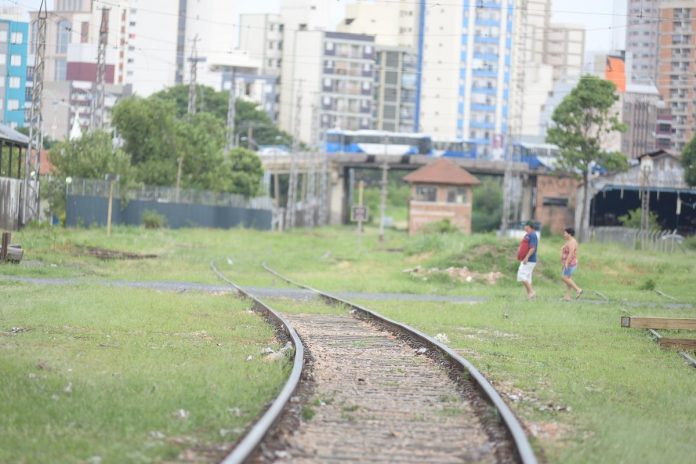 Mobilidade sustentável sobre trilhos