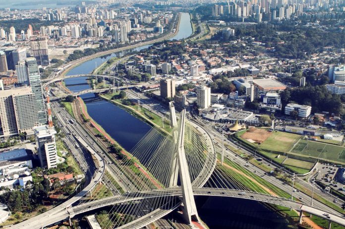 Governo de SP prevê cortar quase 50% de emissões de carbono até 2050